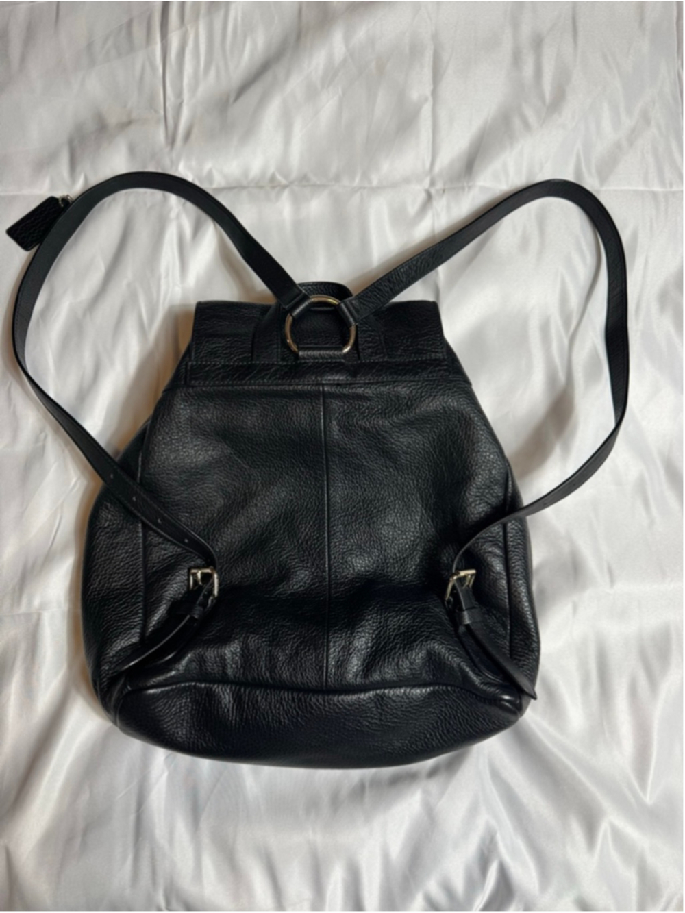 Women’s black Coach pebble leather Billie backpack - Picture 6 of 8